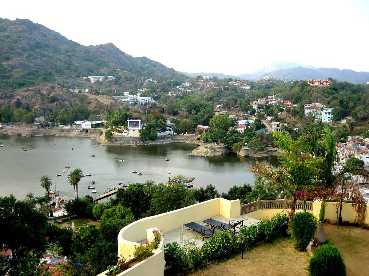 Best places to visit in Mount Abu